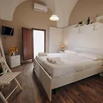 Le Terrazze Couette-café Pulsano